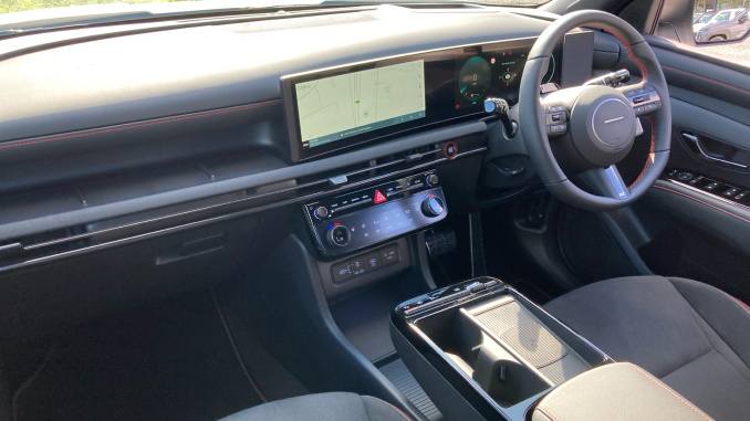 Hyundai TUCSON 1.6T 239 Hybrid N Line Edition 5dr Auto Hybrid Estate - Image 9
